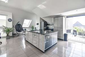 Wohnen mit Charakter. Außergewöhnliche Dachgeschosswohnung mit Kamin, Sauna und Dachterrasse. 123m². – Die vollständige Adresse der Immobilie erhältst du vom Anbieter., 41061 Gladbach, Mönchengladbach – Vorschaubild 10