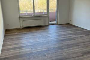 Exklusive, geräumige 1-Zimmer-Wohnung mit Balkon, EBK und Stellplatz in Würzburg – Andreas-Grieser-Straße 77, 97084 Heidingsfeld, Würzburg – Vorschaubild 3