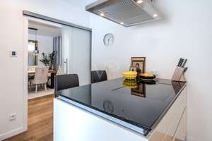 Licht, Lebensqualität & Privatsphäre am Waldrand! Wertig ausgestattete DHH mit Kamin, EBK und Garage – Die vollständige Adresse der Immobilie erhältst du vom Anbieter., 61389 Schmitten – Vorschaubild 11