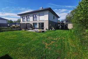 Top-Lage 7 km von der Ostsee entfernt Schöne DHH 125 m² in Groß-Quern Steinbergkirche