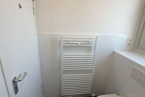 Hochwertig modernisierte 2-Zimmer-Wohnung mit Balkon in Berlin-Zehlendorf – Sachtlebenstraße 47b, 14165 Zehlendorf, Berlin – Vorschaubild 4