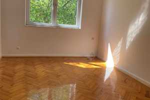 Lichtdurchflutete Wohnung mit Echtholzparkett! – Platanenhof 7, 47053 Duisburg – Vorschaubild 3