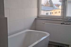 Großzügiges Einfamilienhaus mit Garage und Garten in Hengersberg – Bergmüllerstraße 12, 94491 Hengersberg – Vorschaubild 3