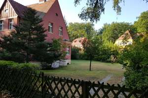 Charmante Doppelhaushälfte in Berlin-Frohnau (Reinickendorf) mit großem Garten 5 Zimmern – Die vollständige Adresse der Immobilie erhältst du vom Anbieter., 13465 Frohnau, Berlin – Vorschaubild 2