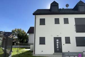 Letztes von 3 Reihenhäusern! Sichern Sie sich Ihr Traumhaus
Ankommen - Wohlfühlen - Zuhause sein - – Die vollständige Adresse der Immobilie erhältst du vom Anbieter., 82291 Mammendorf – Vorschaubild 1