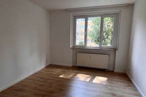 *  Ruhige Lage, helle Wohnung mit Wintergarten  - ID 6579  * – Die vollständige Adresse der Immobilie erhältst du vom Anbieter., 1187 Südvorstadt-West, Dresden – Vorschaubild 5