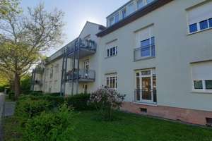 Schöne Wohnung in bester Lage nähe Uni-Klinik und Dölauer Heide
