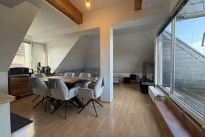 ++Stilvolle Dachgeschosswohnung mit Charme++
