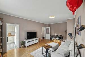 Wunderschöne 2-Zimmer-Jugendstilwohnung im Denkmalschutz von München-Schwabing – vermietet – Die vollständige Adresse der Immobilie erhältst du vom Anbieter., 80796 Neuschwabing, München – Vorschaubild 4