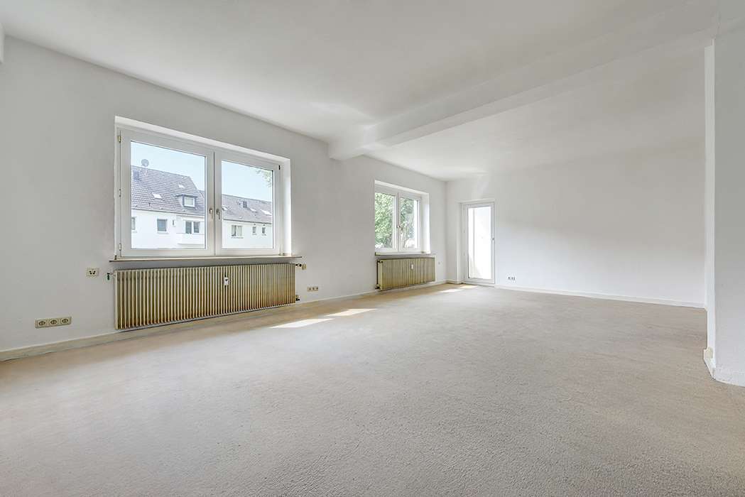 Großzügige 2-3 Zimmer Wohnung mit Loggia in zentraler und ruhiger Lage von Oberhausen, Oberhausen – Bild 3