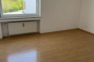  4 Zimmer in Regensburg  – Die vollständige Adresse der Immobilie erhältst du vom Anbieter., 93049 Westenviertel, Regensburg – Vorschaubild 4