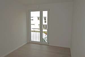 Moderne hochwertige 3 ZW im 1. OG eines KFW-55 Hauses mit EBK, Balkon und TG-Stellplatz mit Wallbox – Die vollständige Adresse der Immobilie erhältst du vom Anbieter., 71229 Leonberg – Vorschaubild 9