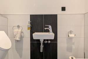 Großzügige Wohnung mit Terrasse, zwei Bädern, Garage und vielseitig nutzbarem Anbau - provisionsfrei – 46049 Alstaden-Ost, Oberhausen – Vorschaubild 16