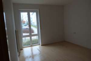 Schöne, helle 3 Zimmer Wohnung in Laupheim – Die vollständige Adresse der Immobilie erhältst du vom Anbieter., 88471 Laupheim – Vorschaubild 4