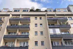 Bezugsfreie Etagenwohnung mit Aufzug, Balkon und PKW-Stellplatz im Gotzkowsky-Viertel! – Beusselstraße 9, 10553 Moabit, Berlin – Vorschaubild 11