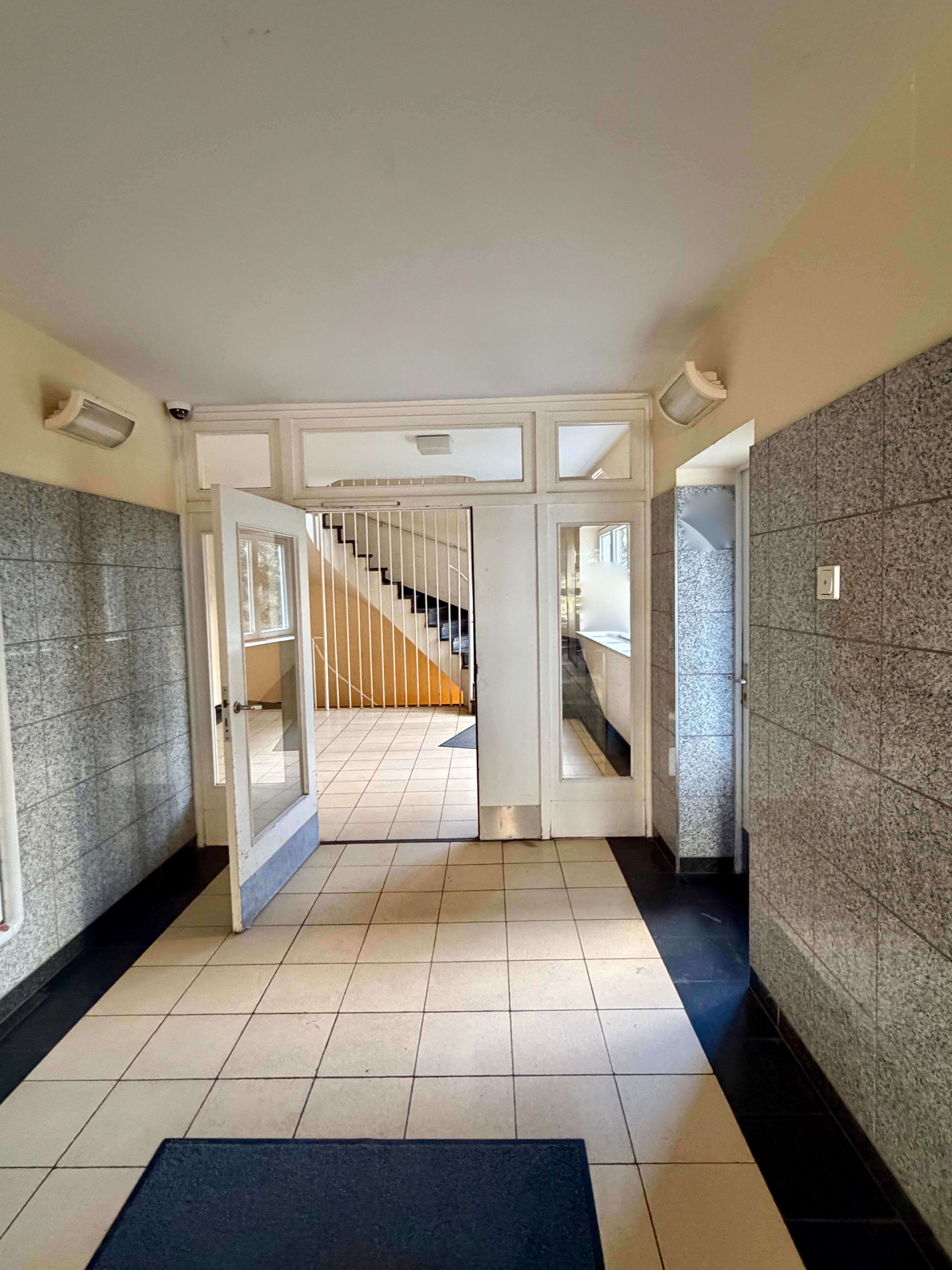 Winterhude! Zentrale 1-Zimmer-Singlewohnung in begehrter Lage, Hamburg – Bild 3