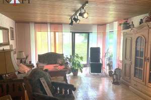 Ein Zuhause mit Charakter – Wohnen auf versetzten Ebenen in traumhafter Aussichtslage – Die vollständige Adresse der Immobilie erhältst du vom Anbieter., 71642 Hoheneck, Ludwigsburg – Vorschaubild 11