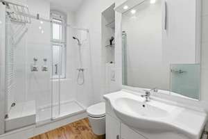 Property thumbnail 10