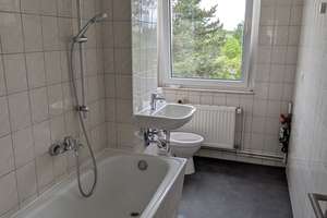 VIDEO, S-Bahn-Badesee-Wohnen im Grünen, Homeoffice/Pendeln(30Min. LEIPZIG) hilfsbereite Nachbarn – Straße des Friedens 35, 4552 Borna – Vorschaubild 3