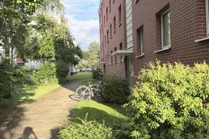 Wohnen mit Charakter: Großzügige 4-Zimmer-Wohnung in Hannover-Vinnhorst – Die vollständige Adresse der Immobilie erhältst du vom Anbieter., 30419 Vinnhorst, Hannover – Vorschaubild 2