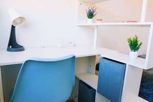 8-min to HBF: Furnished, Sunny [PRIVATE ROOM in WG] Next to S+U-Bahn [U6], Large Kitchen-Diner – Konrad-Peutinger-Straße 21, 81373 Mittersendling, München – Vorschaubild 5