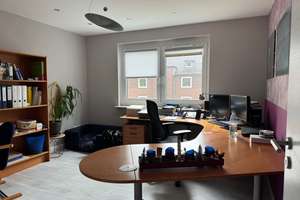 + Eigentum bilden statt Miete zahlen + Modernisierte 3 Zimmer-Wohnung mit Balkon + – Die vollständige Adresse der Immobilie erhältst du vom Anbieter., 47809 Bockum, Krefeld – Vorschaubild 4