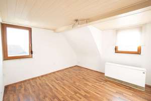 1-2 Familienhaus in Pforzheim-Büchenbronn mit Lagerplatz – Die vollständige Adresse der Immobilie erhältst du vom Anbieter., 75180 Büchenbronn, Pforzheim – Vorschaubild 18