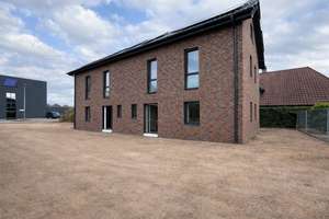 Neubau, DHH mit Garten in Grenznähe – Die vollständige Adresse der Immobilie erhältst du vom Anbieter., 46399 Bocholt – Vorschaubild 1