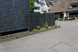 Großzügiges Zweifamilienhaus mit 2 Einheiten und Garten in Alt Remscheid – Unterreinshagen ., 42857 Reinshagen, Remscheid – Vorschaubild 2