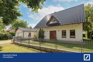 Stahnsdorf-Sued + EEK A + Sole-Wasser-Waermepumpe + Garage – Die vollständige Adresse der Immobilie erhältst du vom Anbieter., 14532 Stahnsdorf – Vorschaubild 1