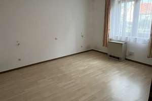Einfamilienhaus in Zuzenhausen mit Garten und Garage – Die vollständige Adresse der Immobilie erhältst du vom Anbieter., 74939 Zuzenhausen – Vorschaubild 2
