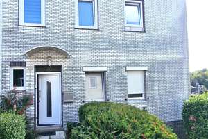 IMWRC – Massive DHH mit runden 160 m² in ruhiger Lage auf den Nordhöhen! – Die vollständige Adresse der Immobilie erhältst du vom Anbieter., 42279 Oberbarmen, Wuppertal – Vorschaubild 6