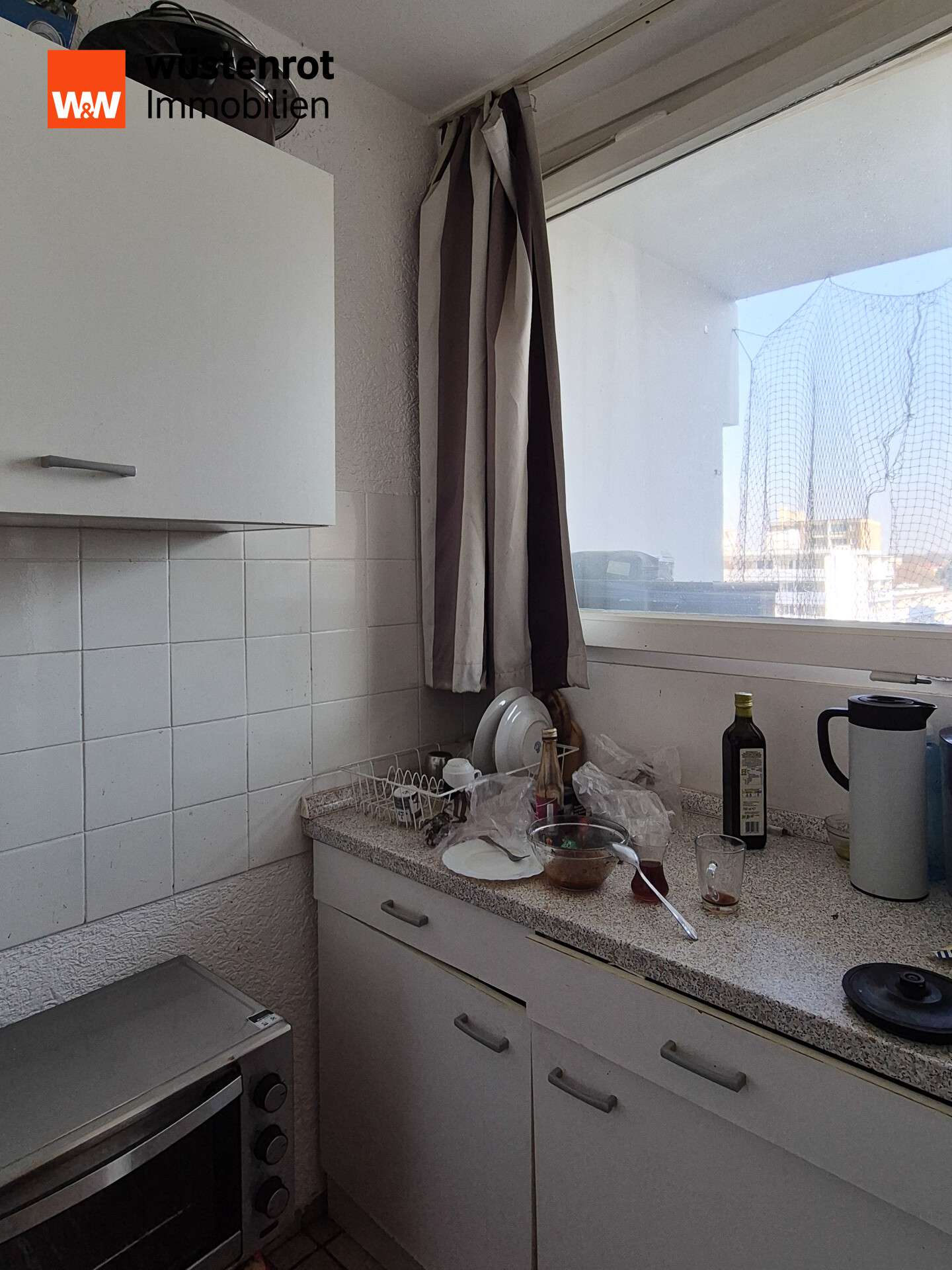 Immobilie in Frankfurt am Main - Licht, Luft, Lage: 2-Zimmer-Wohnung mit Top-Schnitt und Balkon in Frankfurt-Nied - Bild 2