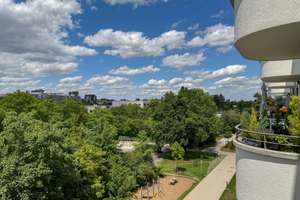 Erstbezug & Neubau! 4-Zimmer-Wohnung mit Loggia, Balkon & hochwertiger Ausstattung inkl. Einbauküche – Die vollständige Adresse der Immobilie erhältst du vom Anbieter., 81735 Waldtrudering, München – Vorschaubild 2