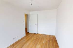 Modernes Wohnen: Lichtdurchflutete 3-Zimmer-Neubauwohnung mit Balkon und EBK – Paula-Straub-Str. 12, 78048 Villingen, Villingen-Schwenningen – Vorschaubild 11