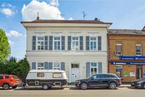 Luxuriöse Villa mit Eleganz, Stil und großzügigem Gartenparadies – Die vollständige Adresse der Immobilie erhältst du vom Anbieter., 53227 Oberkassel, Bonn – Vorschaubild 1