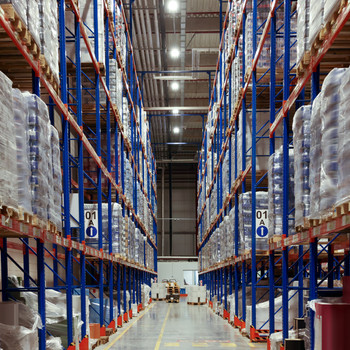 Logistikhalle in Köln | Rampenandienung | Büroflächen verfügbar