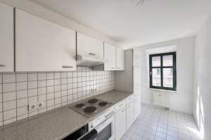 Charmantes Zuhause unter dem Dach, mit Balkon und Personenaufzug – 4315 Volkmarsdorf, Leipzig – Vorschaubild 4