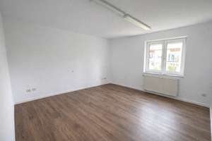 Moderne 3-Zimmer-Maisonette mit Gäste-WC, Balkon, Kellerabteil – ruhige Lage in Offenburg – Adalbert-Stifter-Weg 16, 77652 Offenburg – Vorschaubild 4