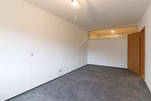 Gemütliche Wohnung mit eigenem Garten in schöner Lage von Trier-Ruwer
mit viel Grün – Die vollständige Adresse der Immobilie erhältst du vom Anbieter., 54292 Ruwer/Eitelsbach, Trier – Vorschaubild 14