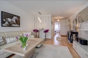 Möbliert: Möblierte 2-Zimmer Wohnung mit Südbalkon – Die vollständige Adresse der Immobilie erhältst du vom Anbieter., 81929 Englschalking, München – Vorschaubild 2