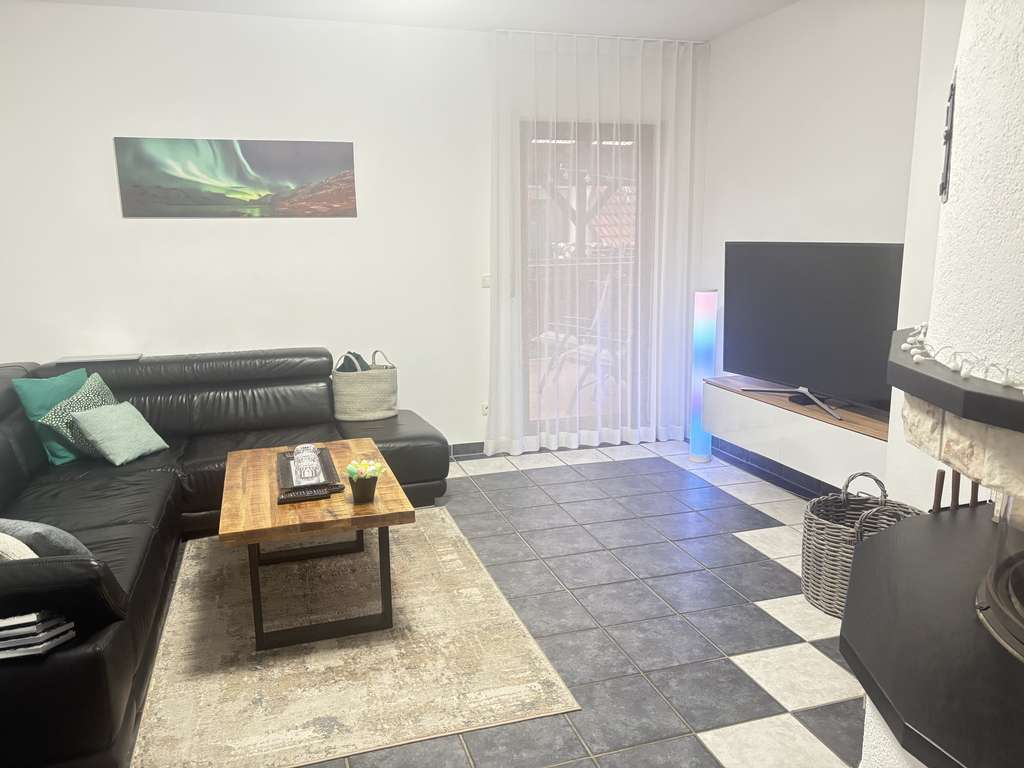 Immobilie in Aspisheim - gut gepflegtes MFH in  Aspisheim  - Bild 2