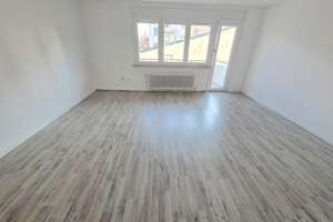 Frisch modernisierte 2-Zimmer-Wohnung - sofort bezugsfrei – Hohenstaufenstr. 56, 75177 Nordstadt, Pforzheim – Vorschaubild 3