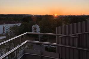 Erstbezug nach Modernisierung: Stilvolle 3-Zimmer-Wohnung mit Traumblick & Garage im ikonischen Haus – Sautterweg 5, 70565 Fasanenhof, Stuttgart – Vorschaubild 13