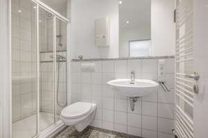 Top modernisiertes Wohnhaus mit fünf bezugsfreien Wohnungen und zusätzlichen Gewerbeeinheiten – Die vollständige Adresse der Immobilie erhältst du vom Anbieter., 52070 Kaiserplatz, Aachen – Vorschaubild 18