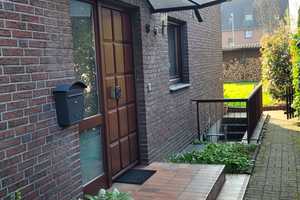 Zweifamilienhaus mit Potential (ideal für mehrere Generationen) – Duisburg – Vorschaubild 1