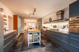  Ein Haus voller Charme – Die vollständige Adresse der Immobilie erhältst du vom Anbieter., 23570 Travemünde, Lübeck – Vorschaubild 8