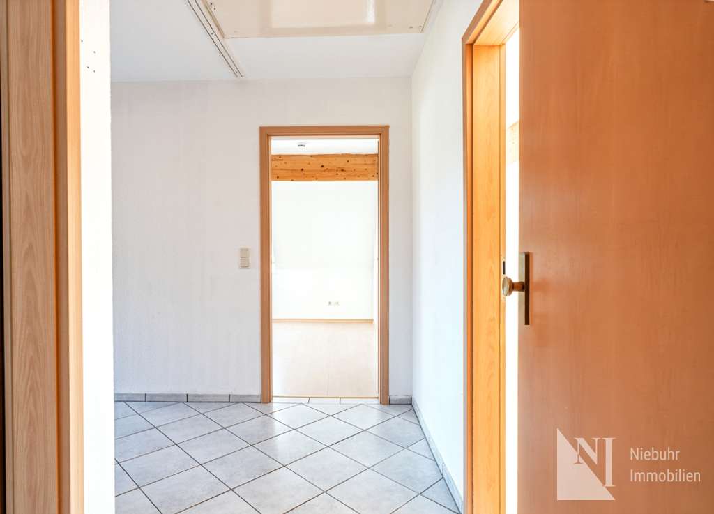 Immobilie in Lüneburg - Gepflegt und einzugsbereit – Dachgeschosswohnung in Lüneburg - Bild 3