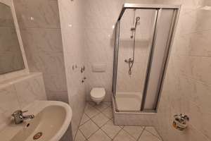 **JETZT EINZIEHEN** 2-Zimmer-Wohnung// Balkon //Einbauküche//Bad mit Dusche//Fahrstuhl //ab sofort – Thierbacher Straße 13, 3048 Sachsendorf, Cottbus – Vorschaubild 4