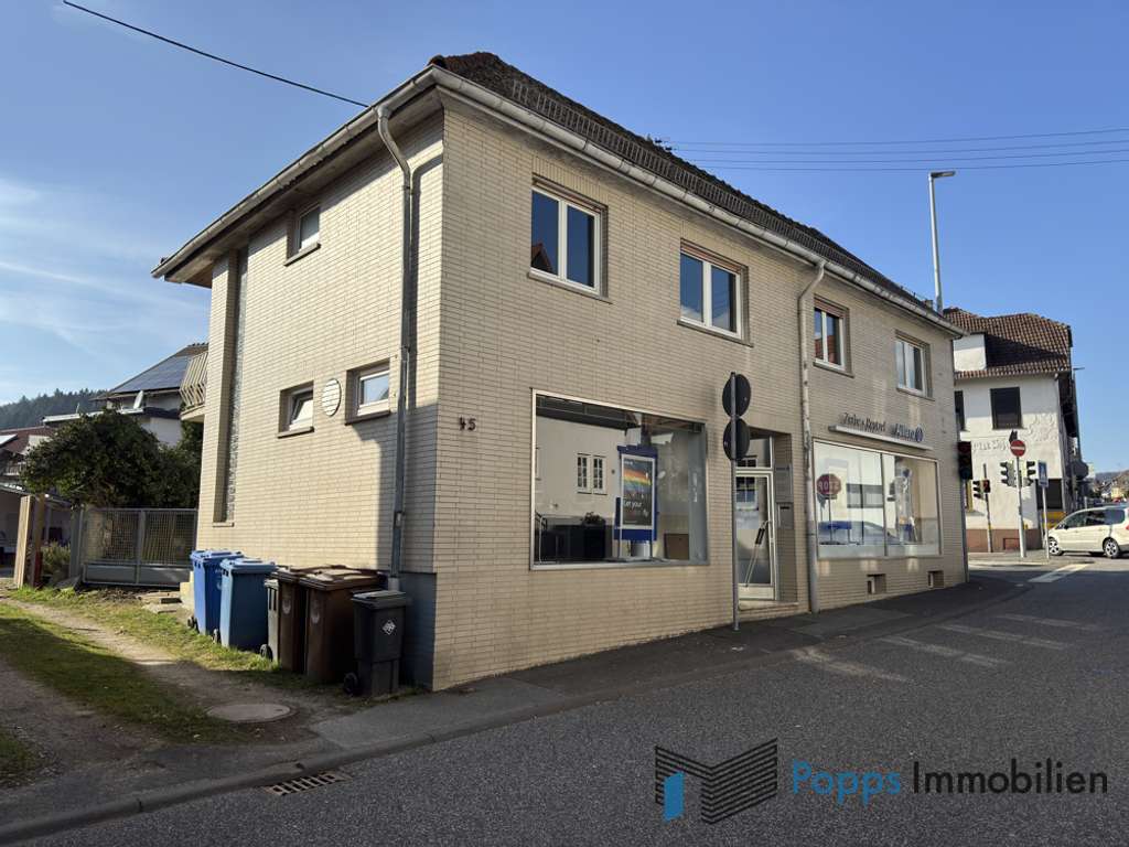 Immobilie in Kelkheim - Geräumiges Wohn- und Geschäftshaus mit viel Potenzial - Bild 0